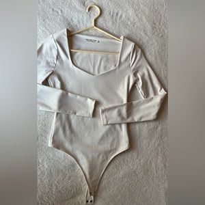 Abercrombie & Fitch body suit